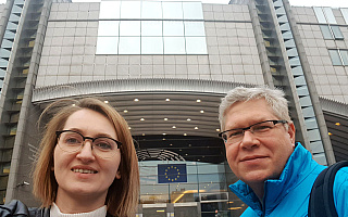Małgorzata Sadowska-Bartoszewicz i Krzysztof Kaszubski nadawali z siedziby Parlamentu Europejskiego w Brukseli